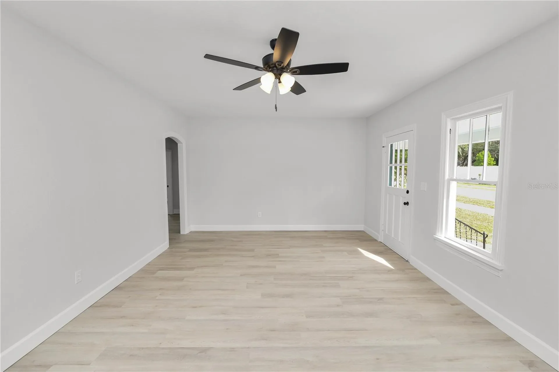 26 S Lanier Avenue Fort Meade FL 33841