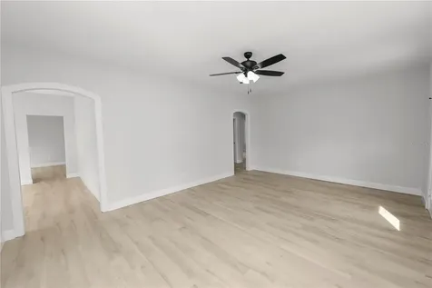 26 S Lanier Avenue Fort Meade FL 33841