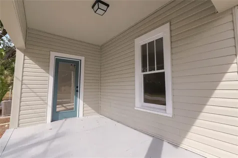 26 S Lanier Avenue Fort Meade FL 33841