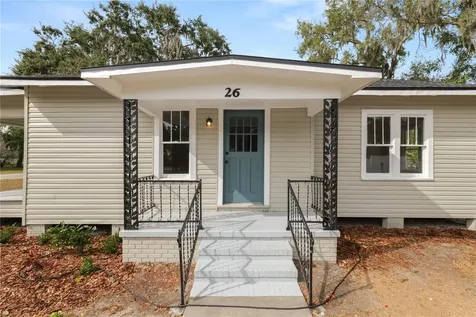 26 S Lanier Avenue Fort Meade FL 33841
