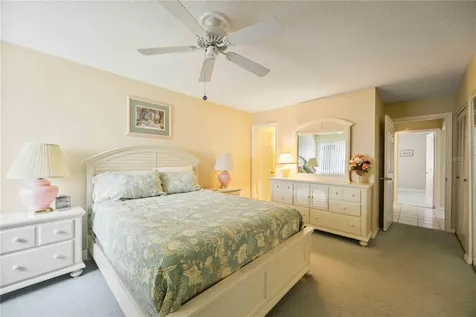 Sarasota FL 34242