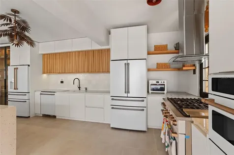 2061 Cacique San Juan PR 00911