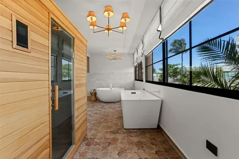 2061 Cacique San Juan PR 00911