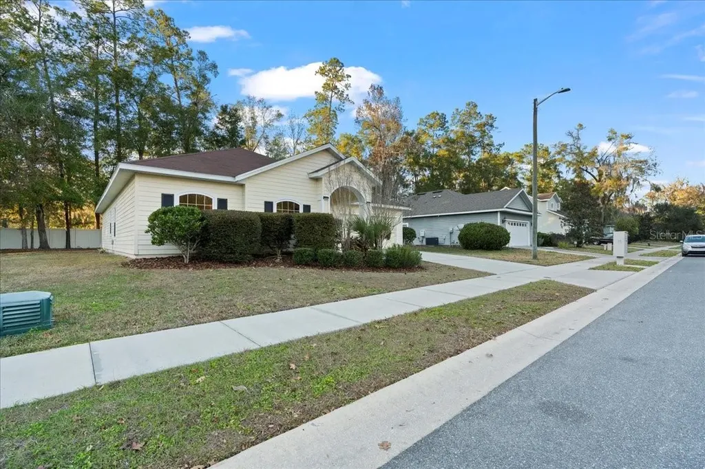 1976 SW 66th Drive Gainesville FL 32607