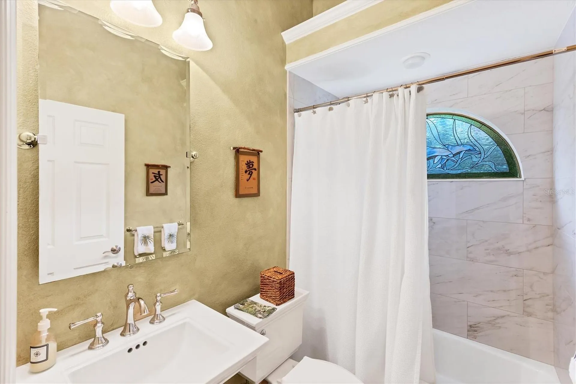 381 Bob White Drive Sarasota FL 34236
