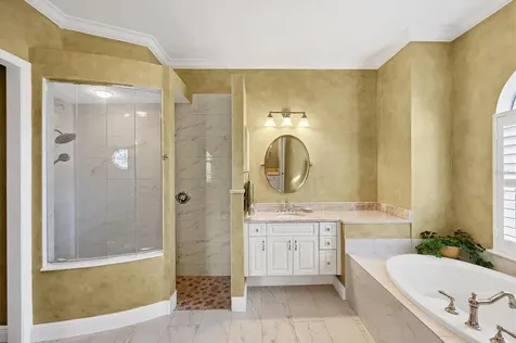 381 Bob White Drive Sarasota FL 34236