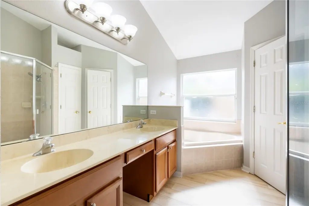9933 Portofino Drive Orlando FL 32832