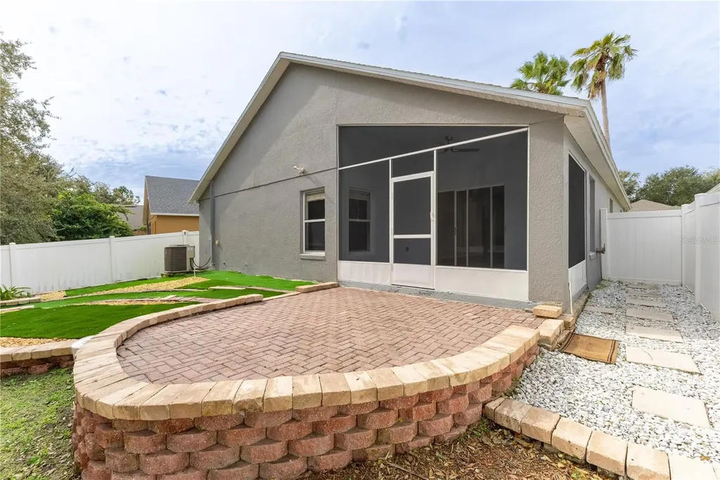 9933 Portofino Drive Orlando FL 32832