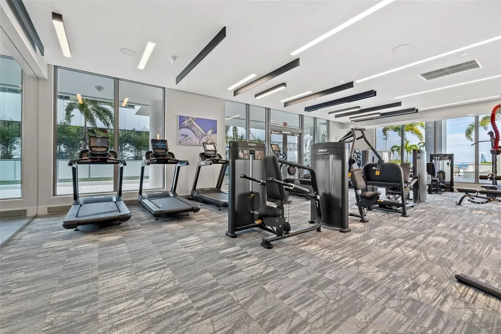301 1st Street S St Petersburg FL 33701