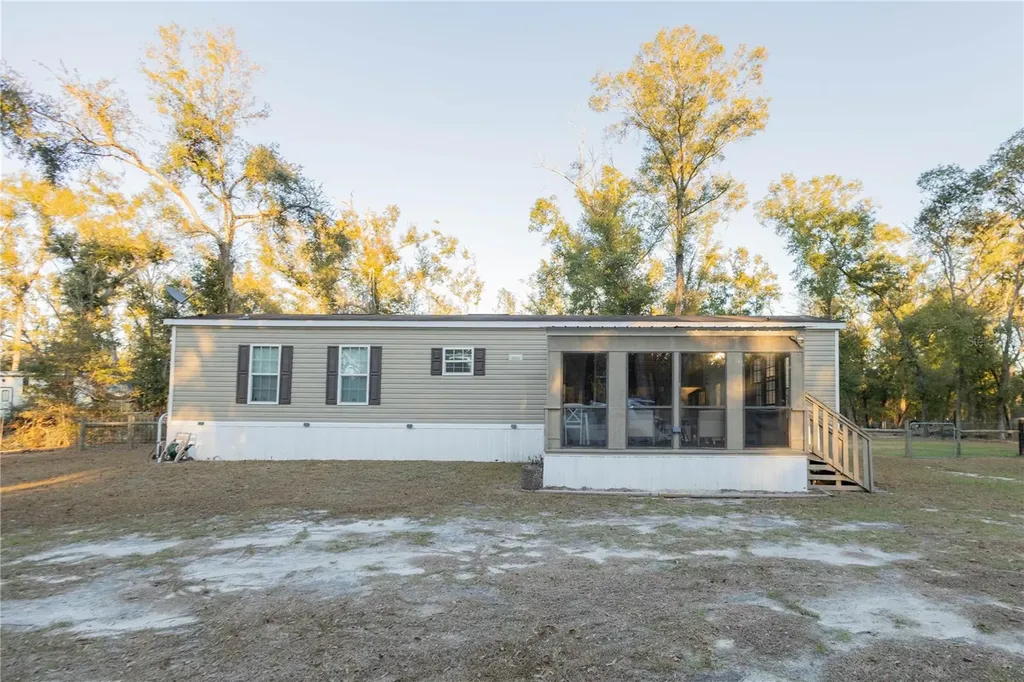 396 NE Beverly Hills Drive Mayo FL 32066