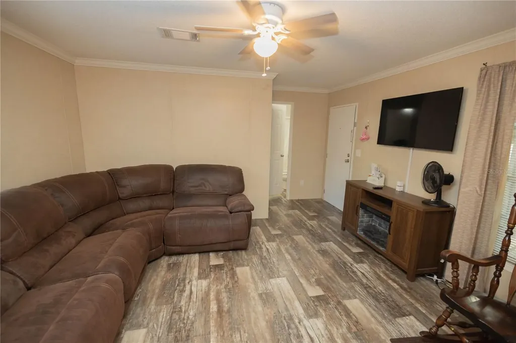 396 NE Beverly Hills Drive Mayo FL 32066
