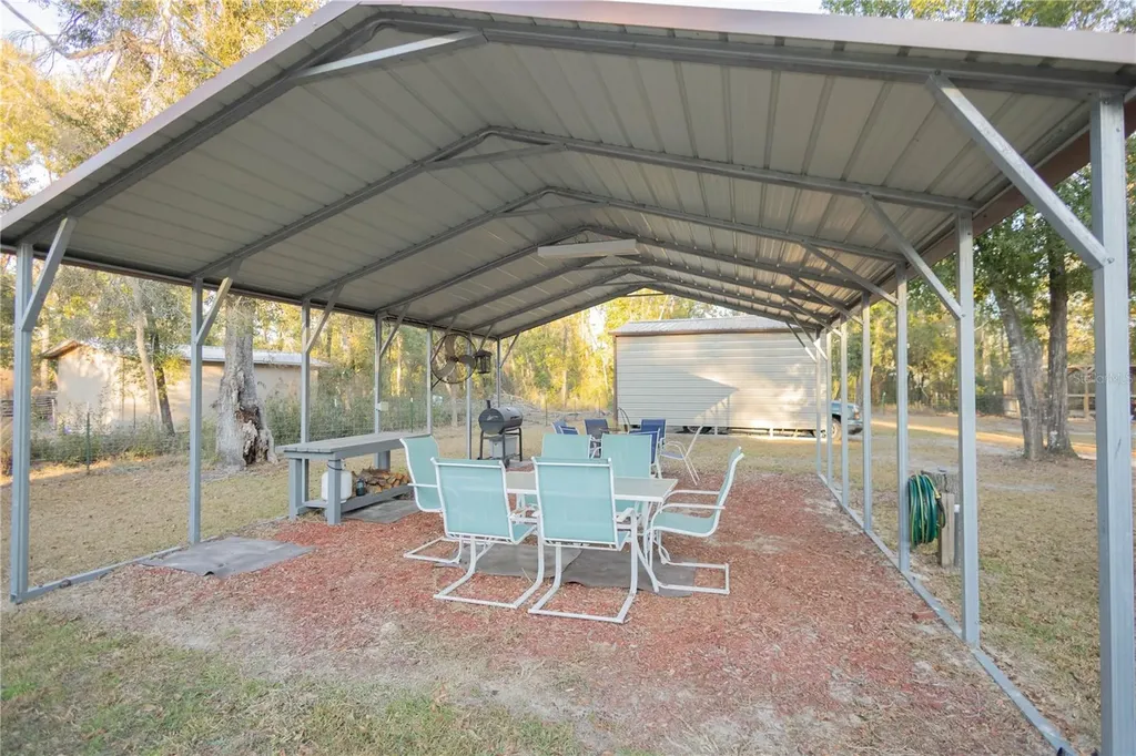 396 NE Beverly Hills Drive Mayo FL 32066