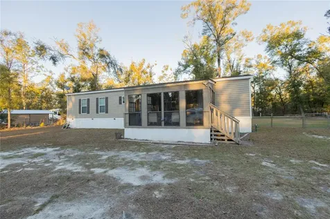 396 NE Beverly Hills Drive Mayo FL 32066