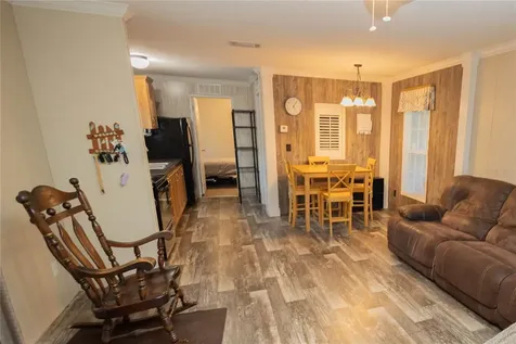 396 NE Beverly Hills Drive Mayo FL 32066