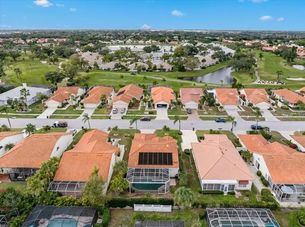 4729 Peridia Boulevard E Bradenton FL 34203