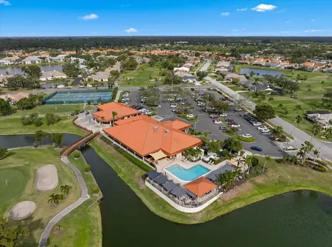 4729 Peridia Boulevard E Bradenton FL 34203