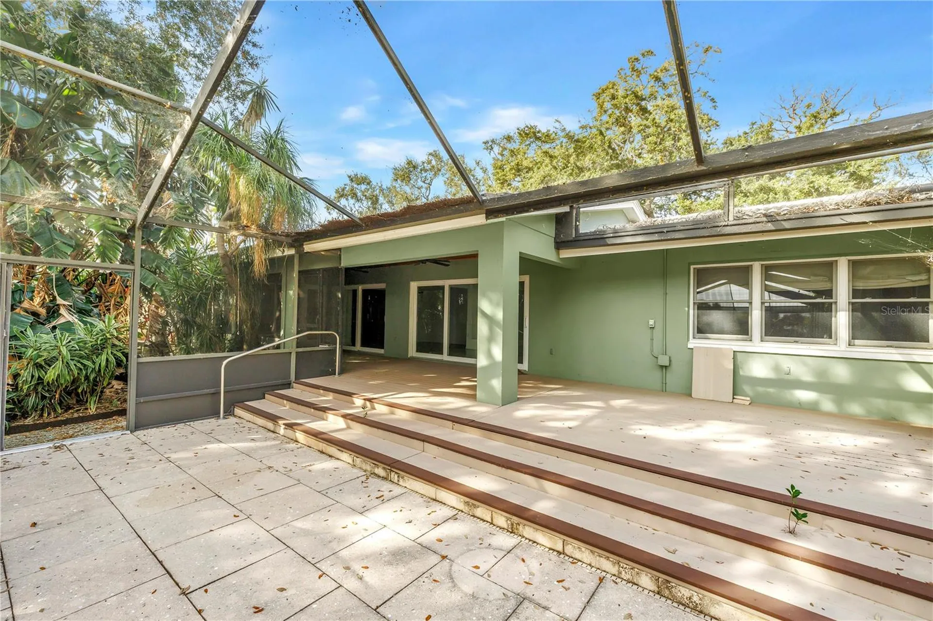 4114 42nd Avenue S St Petersburg FL 33711