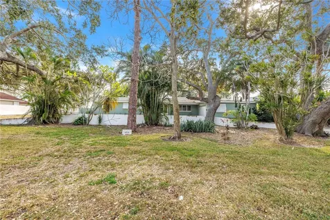 4114 42nd Avenue S St Petersburg FL 33711