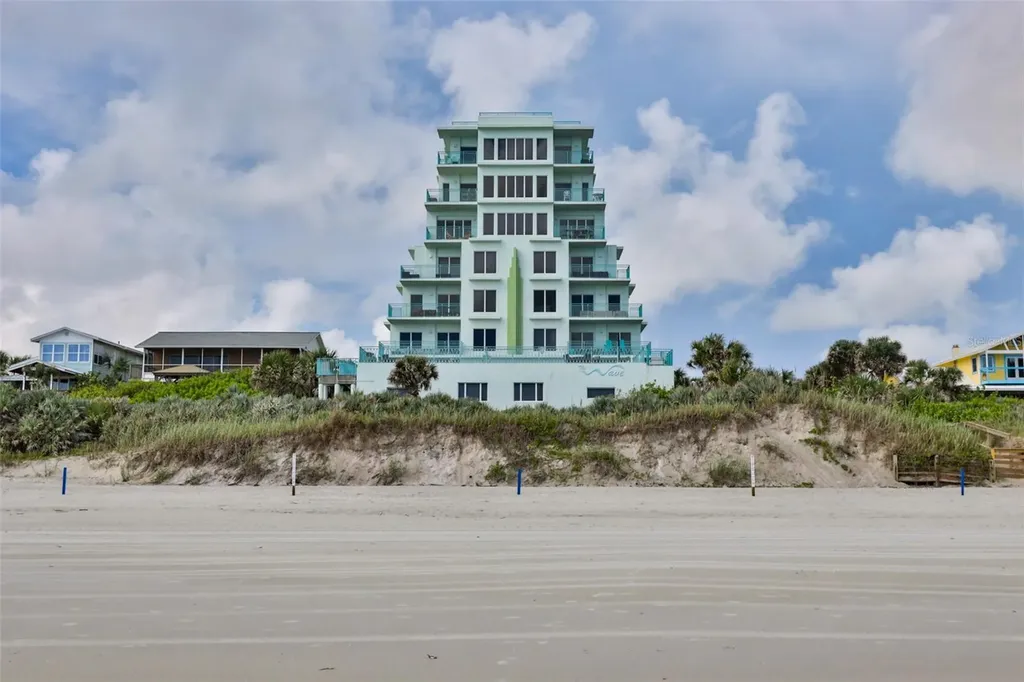 2801 Hill Street New Smyrna Beach FL 32169