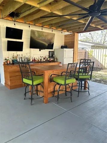 105 W Golf Links Avenue Eustis FL 32726