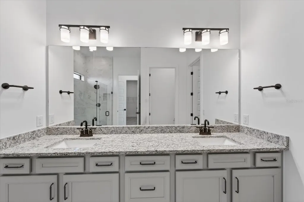 19111 Fox Landing Place Lakewood Ranch FL 34211
