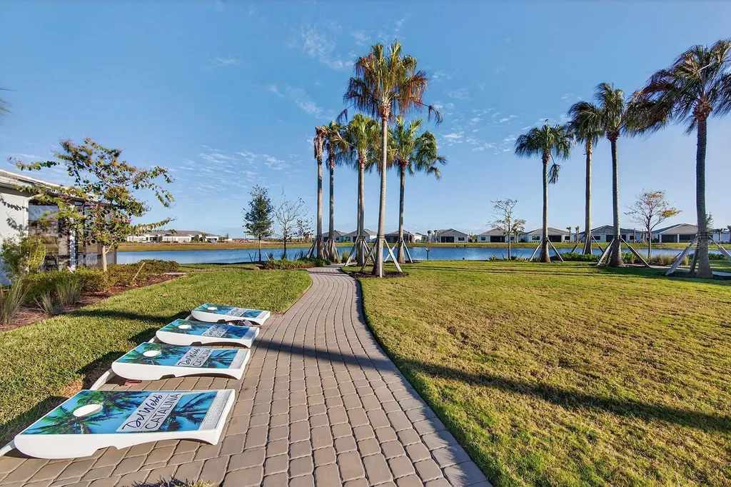 19111 Fox Landing Place Lakewood Ranch FL 34211