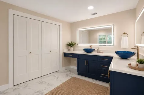 6400 Mockingbird Way S St Petersburg FL 33707