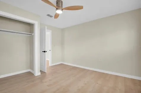 6400 Mockingbird Way S St Petersburg FL 33707