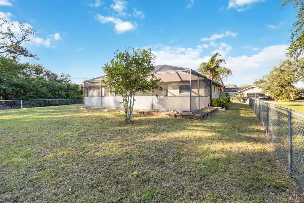 22285 Walton Avenue Port Charlotte FL 33952
