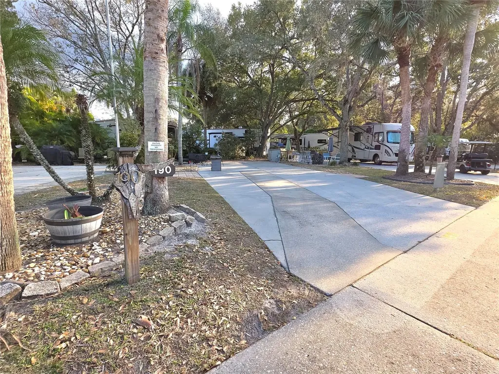 190 Longhorn Drive Lake Wales FL 33898