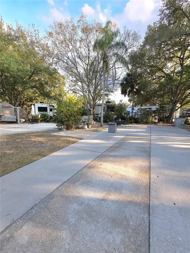 190 Longhorn Drive Lake Wales FL 33898