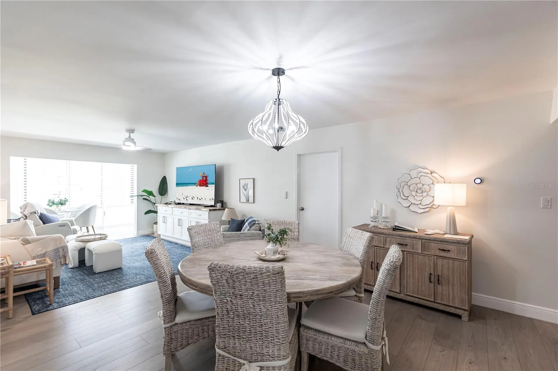 1055 W Peppertree Drive Sarasota FL 34242
