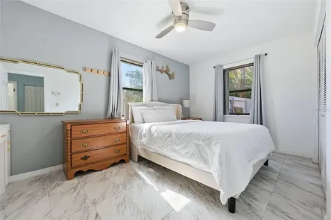 4916 SW 57th Drive Gainesville FL 32608