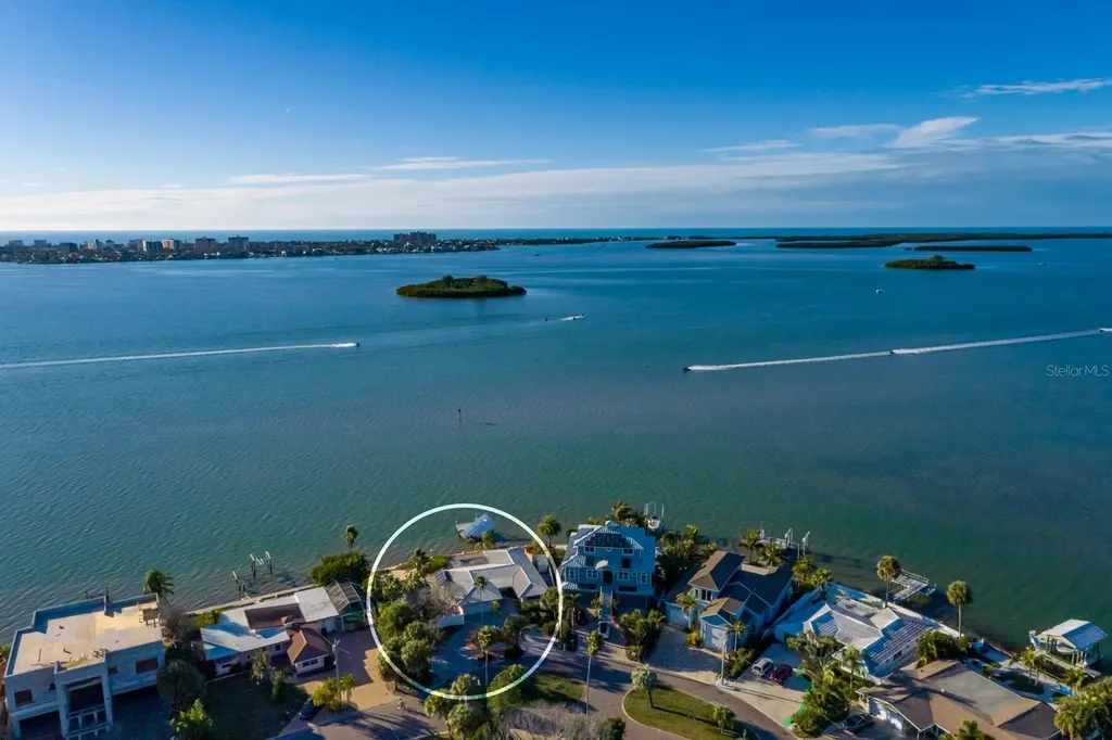 1844 Venetian Point Drive Clearwater FL 33755