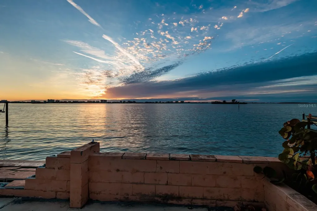 1844 Venetian Point Drive Clearwater FL 33755