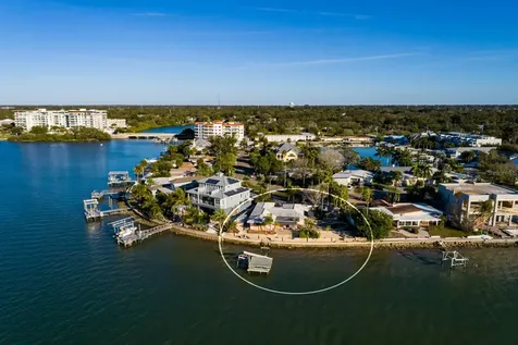 1844 Venetian Point Drive Clearwater FL 33755