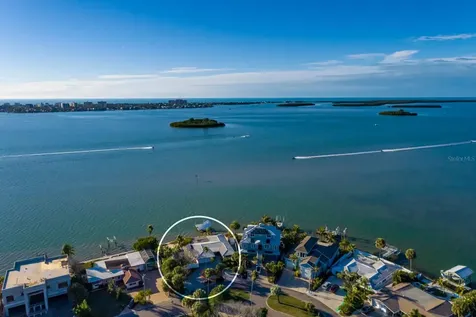 1844 Venetian Point Drive Clearwater FL 33755
