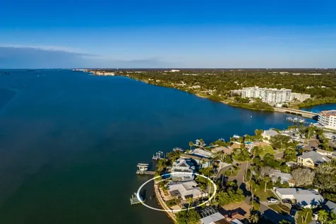 1844 Venetian Point Drive Clearwater FL 33755