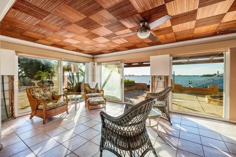 1844 Venetian Point Drive Clearwater FL 33755