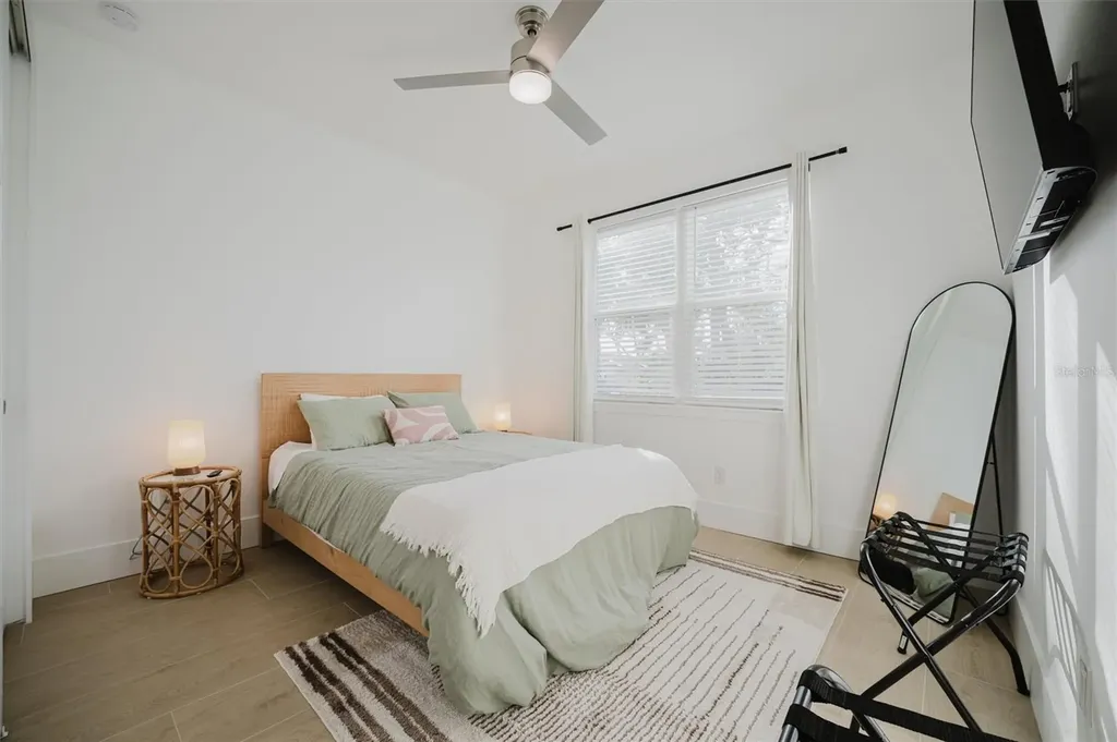 916 Highland Street Sarasota FL 34234