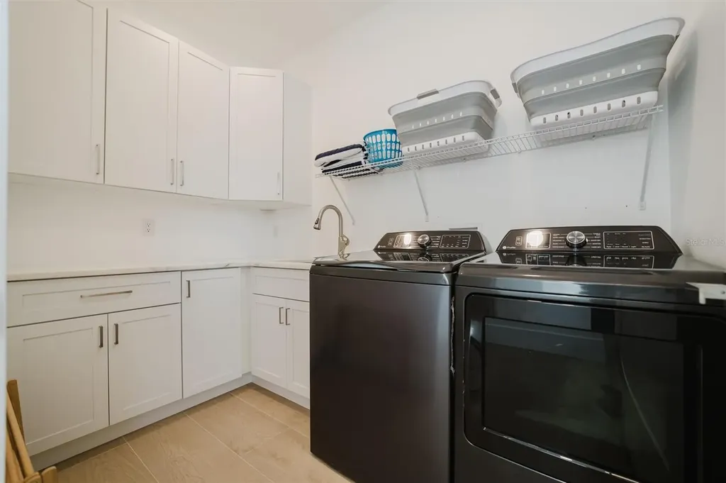 916 Highland Street Sarasota FL 34234