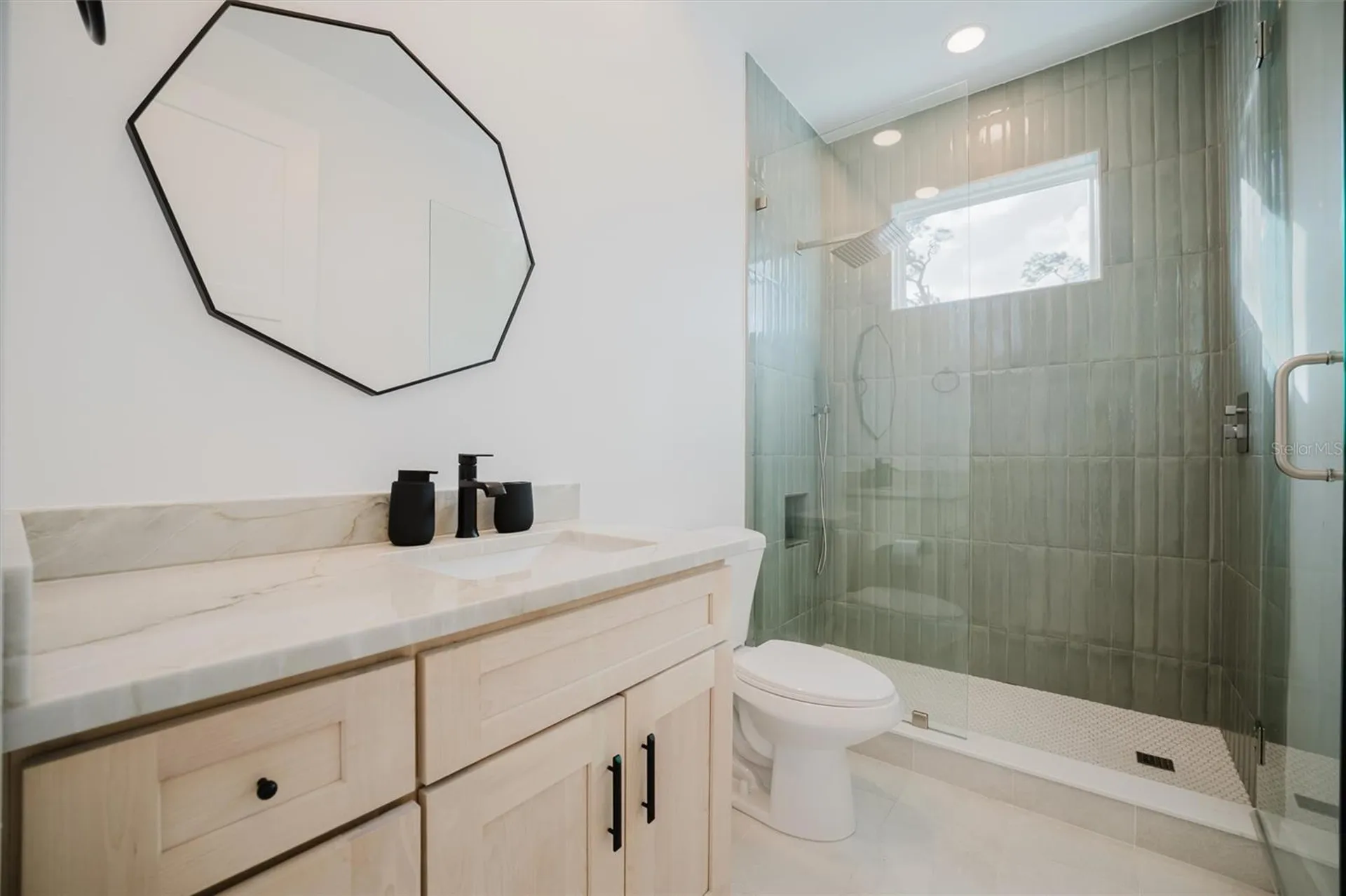 916 Highland Street Sarasota FL 34234