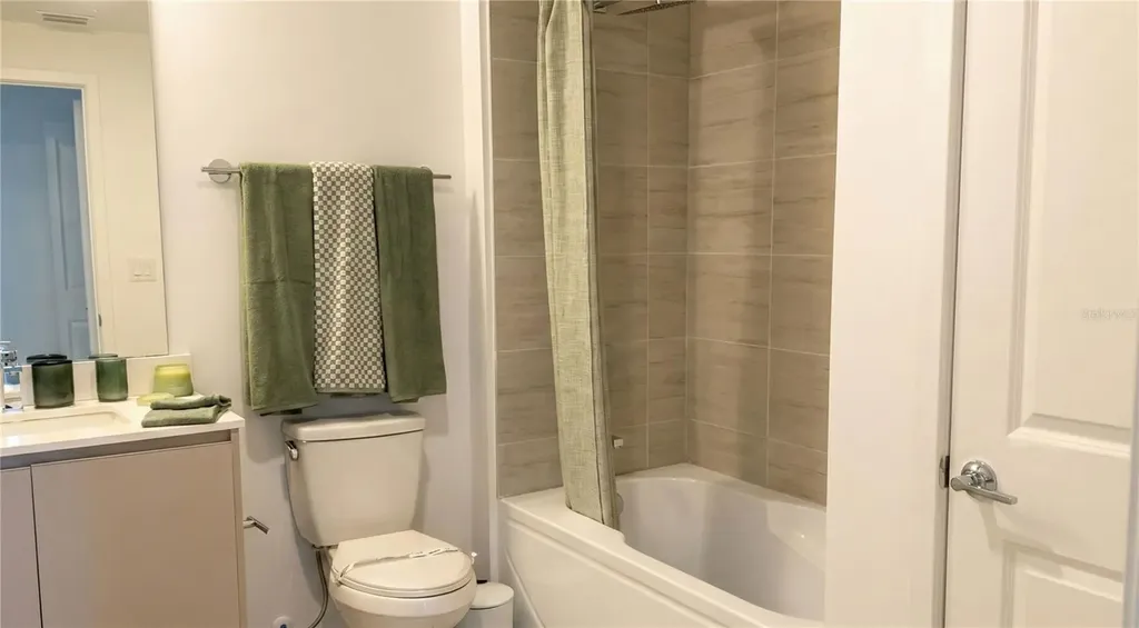 5592 Pga Boulevard Orlando FL 32839