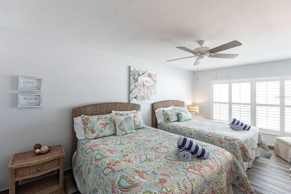 6154 Midnight Pass Road Sarasota FL 34242