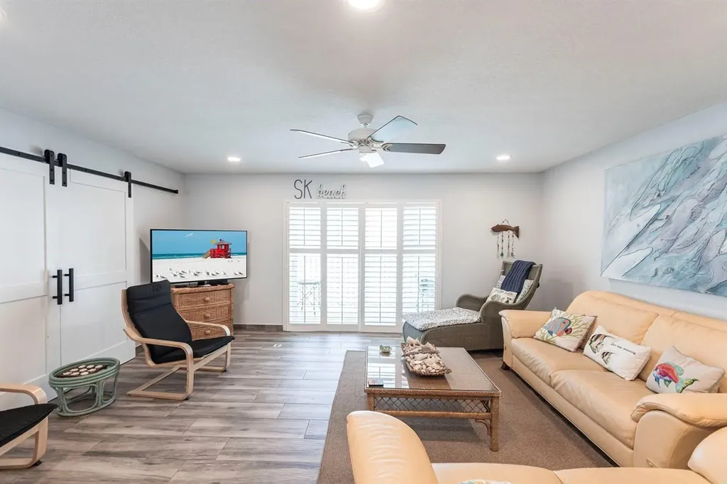 6154 Midnight Pass Road Sarasota FL 34242