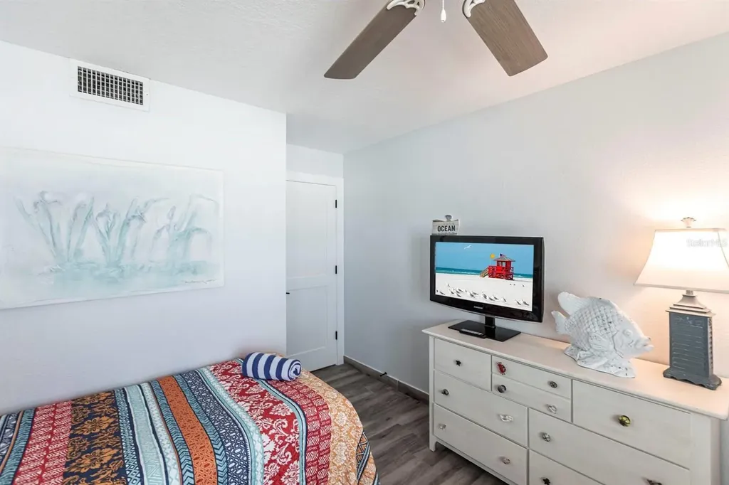 6154 Midnight Pass Road Sarasota FL 34242