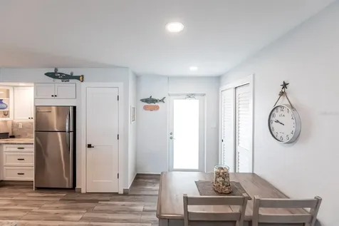 6154 Midnight Pass Road Sarasota FL 34242