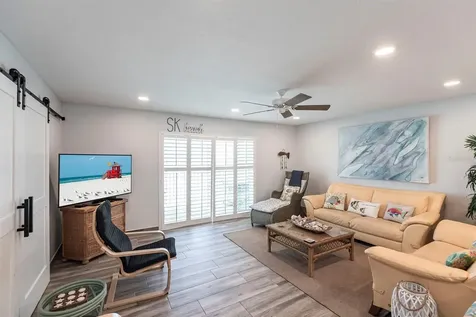 6154 Midnight Pass Road Sarasota FL 34242