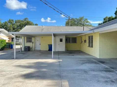 696 Avenue C SE Winter Haven FL 33880