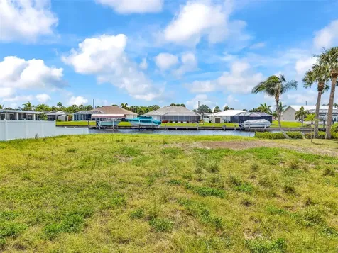 4366 Wynkoop Circle Port Charlotte FL 33948